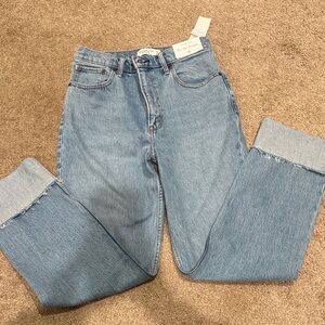 Abercrombie & Fitch Light Blue Cropped Jeans